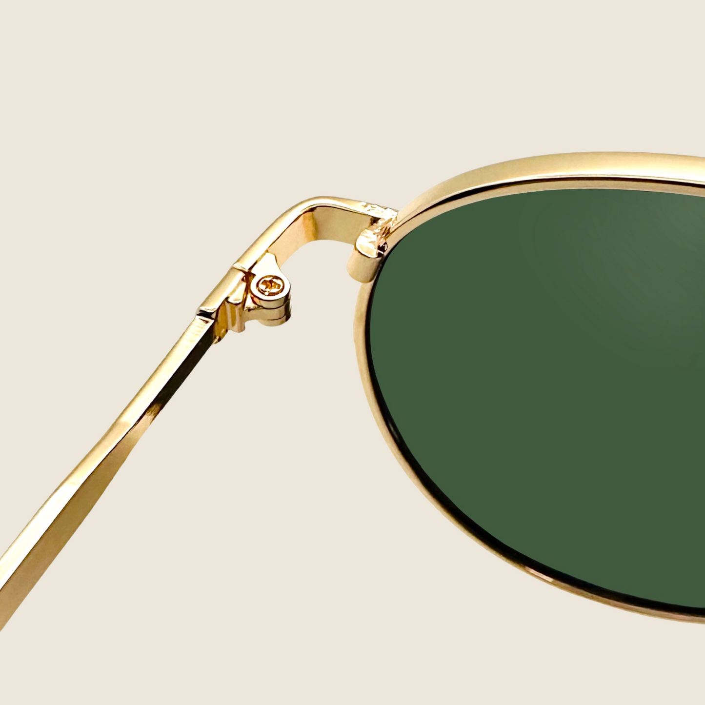 The Classic Round Emerald