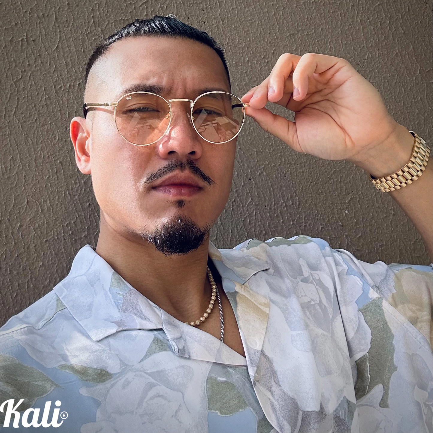 The Classic Round Gold