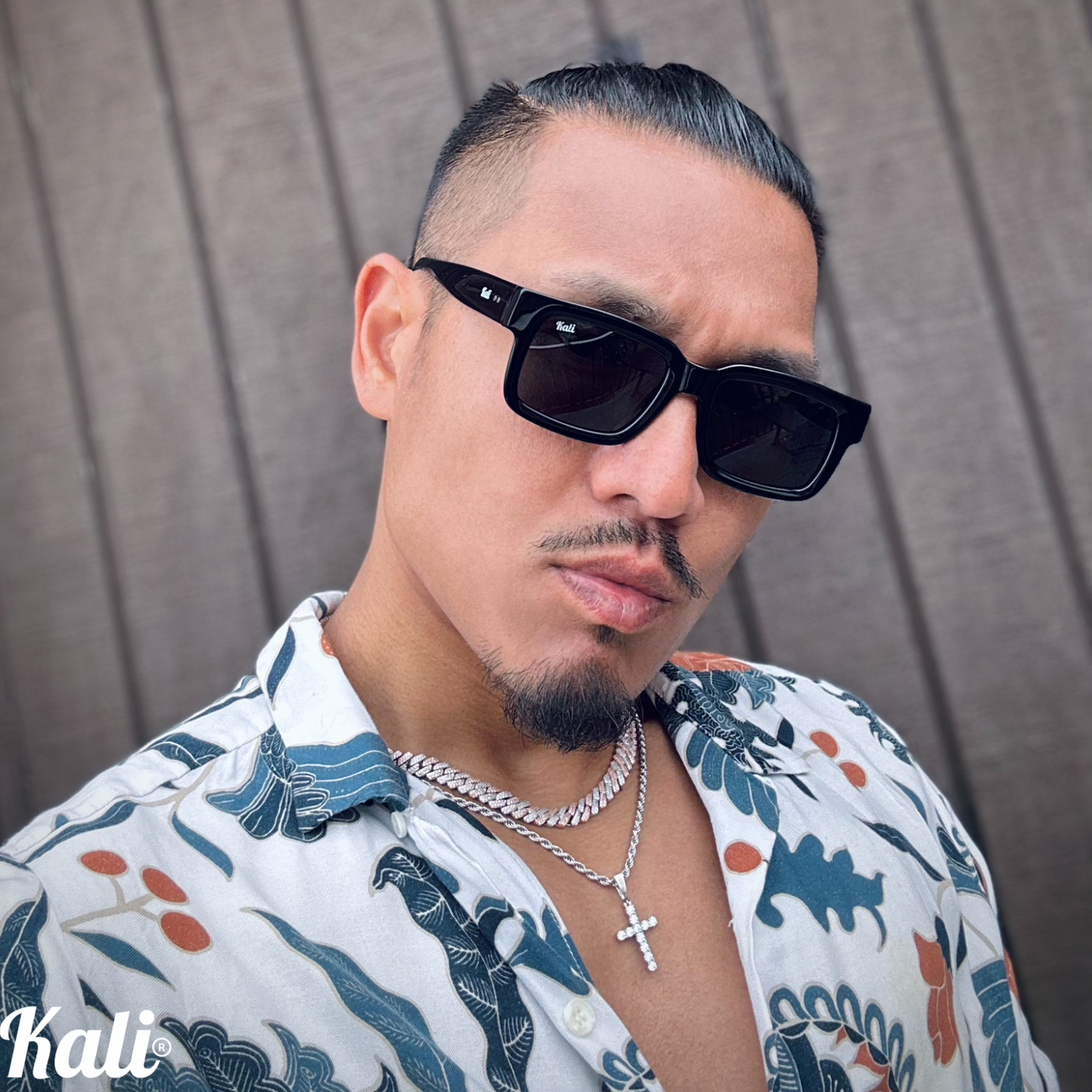 The Phenom Black (POLARIZED)