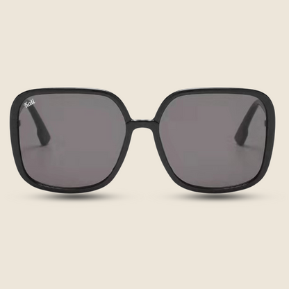 The Shoreline Black