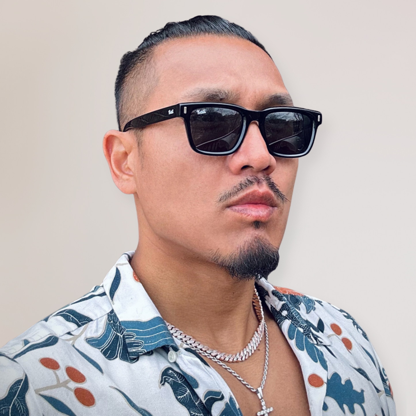The Axis Black (POLARIZED)