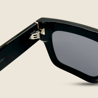 The Zeus Black (POLARIZED)