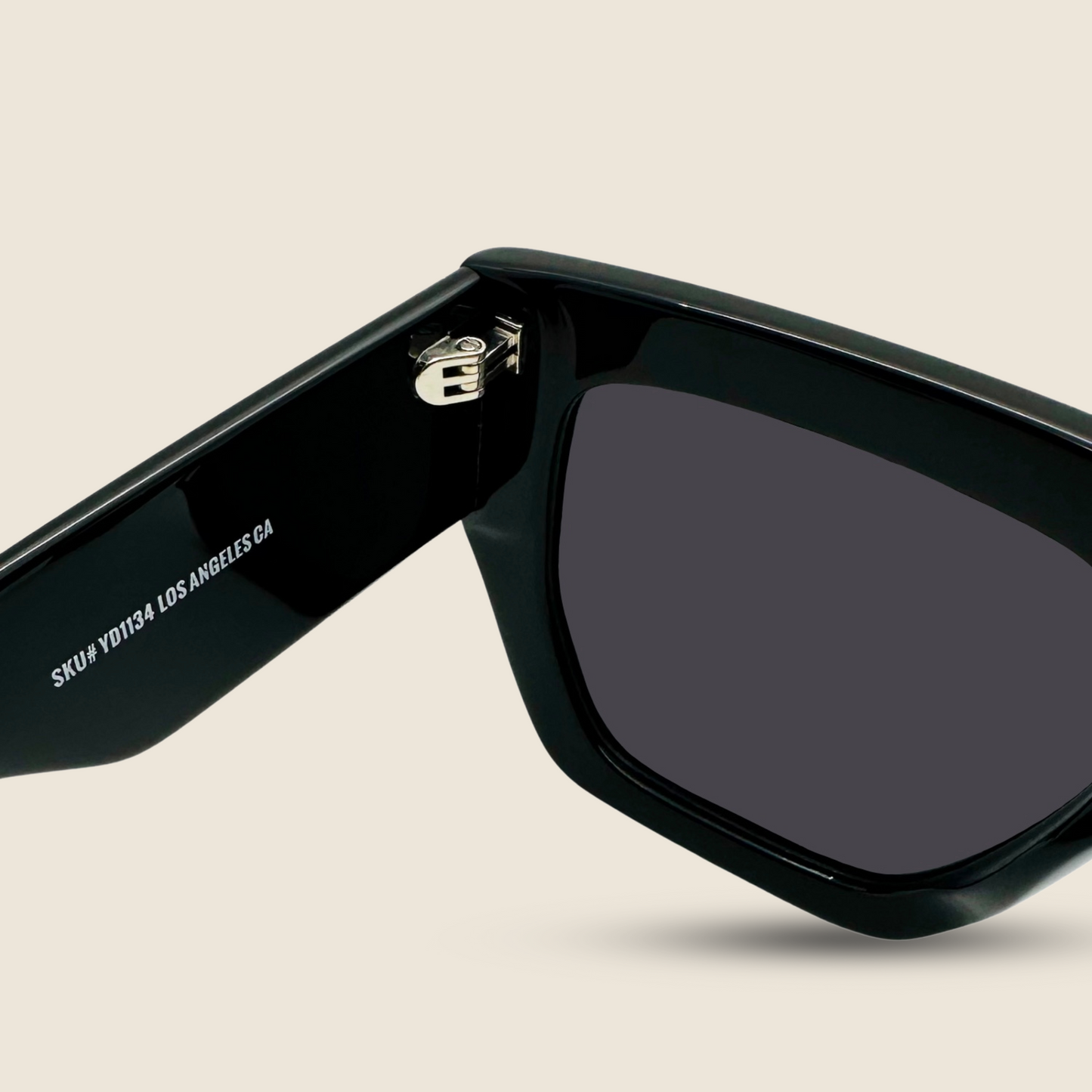 The Vouge Black (POLARIZED)
