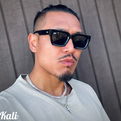 The Zeus Black (POLARIZED)