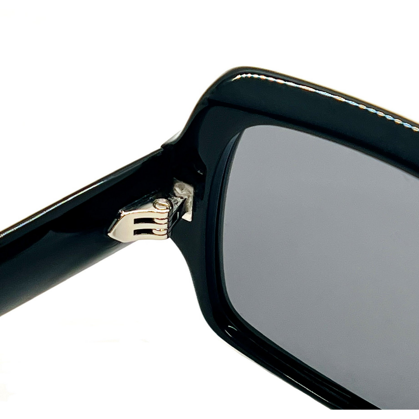 The Zeta Black (POLARIZED)